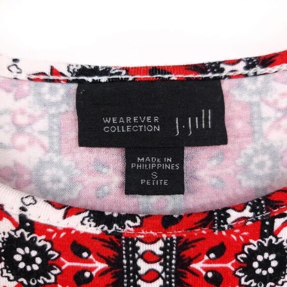 J. Jill Wearever Red Floral Scoop Neck Cap Sleeve Top - Picture 3 of 9